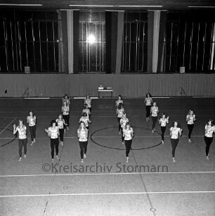 Kreissportverband Stormarn e.V.: Stormarnhalle: Sportschau: Tanzaufführung des Hoisbütteler Sportverein von 1955 e.V.