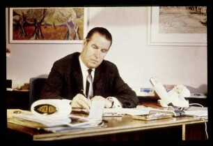 Dr. Gerhard Schröder Aug. 62.