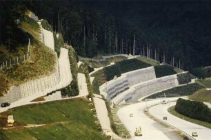 Albaufstieg, Raumgitterwände