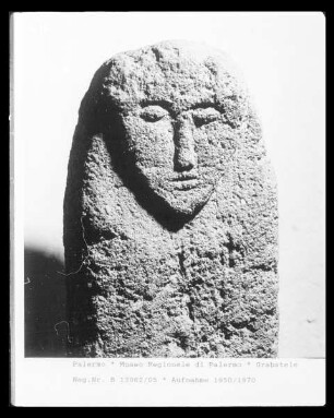 Grabstele