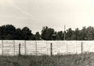 Grenzanlagen und Wachturm am Nieder Neuendorfer Kanal