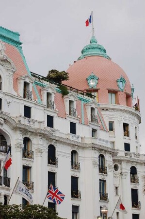 Luxus-Hotel Negresco an der Promenade des Anglais