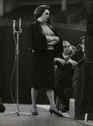 Renata Tebaldi [bei Proben]