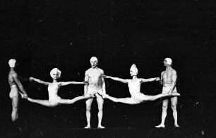 Scala: Fünf Kemmys (Paterre Akrobaten)
