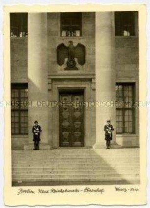 Ehrenhof der neuen Reichskanzlei