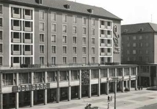 Dresden-Altstadt, Ernst-Thälmann-Straße (Wilsdruffer Straße). Wohn- und Geschäftshaus