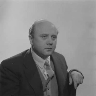 Porträtaufnahmen des Schauspielers Werner Peters (Nationalpreisträger der DDR) : Porträt von Werner Peters