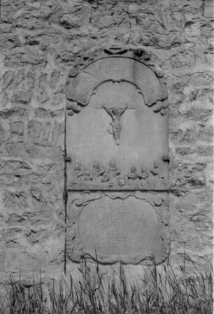 Fulda: Steinreliefsbildstöcke an der Klostermauer Frauenberg