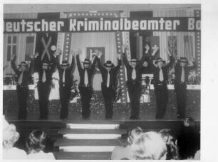 Bonn. Auftritt des "Bullenballetts" bei einer Veranstaltung des Bundes Deutscher Kriminalbeamter