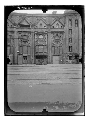 Berlin-Mitte, Friedrichstraße 101/102. Metropol-Theater (1910-1911; H. Schweitzer). Rückseite (von der Planckstraße)