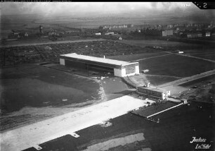 Schkeuditz (b. Halle), Flughafen [Flughafen Leipzig/Halle]