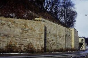 Stützwand, in Coburg
