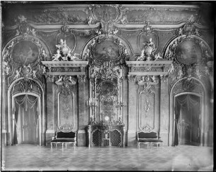 Karlsruhe Schloss 1. Obergeschoss Corps de Logis Marmorsaal Ansicht Ostwand