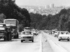 Rohrbach-(Friedens)Brücke, km 211,808 - 212,130 Verkehr auf der Brücke Sommer 1970 Im Hindergrund Leonberg.