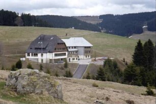 Todtnauberg: Jugendherberge auf dem Radschert; nach dem Umbau