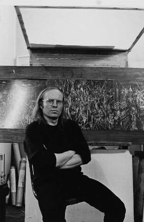 Der Maler und Grafiker Andreas Dress in seinem Atelier