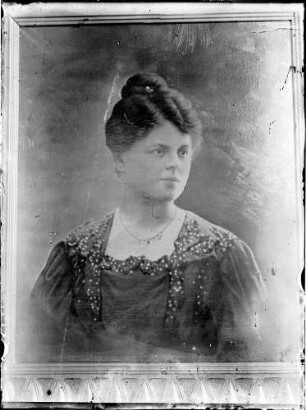 Porträt Fanny Knochenhauer