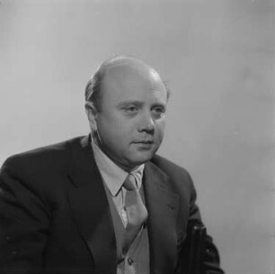 Porträtaufnahmen des Schauspielers Werner Peters (Nationalpreisträger der DDR) : Porträt von Werner Peters