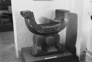 Steinsessel aus Ecuador - Museum für Völkerkunde Berlin