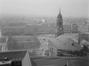 Ansicht vom Rathausturm über die Kreuzkirche