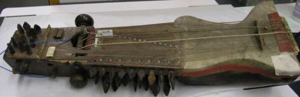 Instrument à cordes