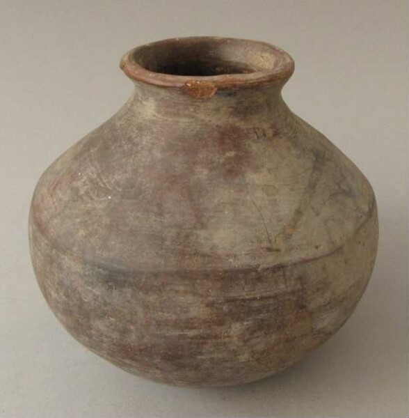 Clay vessel