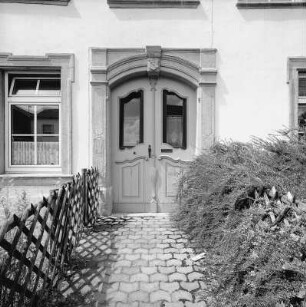 Ehem. Zwierleinshof; Geisenheim, Behlstraße 21