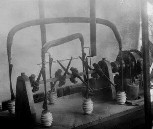 Nadelschalter für Röntgenröhren (Kaiser-Wilhelm-Institut) : Technikgeschichte | Stoffkunde und Materialprüfung | Stoffkunde | Metallographie | Die Arbeitsmethoden der Metallographie
