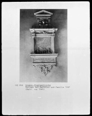 Epitaph für Anton Barkhien und Familie
