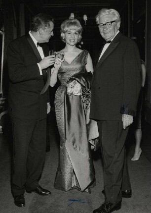 Hans Söhnker, Ingrid van Bergen, Paul Hörbiger. IFF 1960