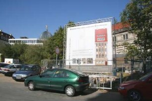Dresden-Altsstadt, Neumarkt. Bautafel für das Projekt Wiederaufbau Rampische Strasse 29