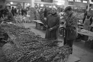 Blumen-Großmarkt in der Markthalle.