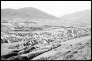 Cahirciveen: Blick auf die Stadt, vom Berg