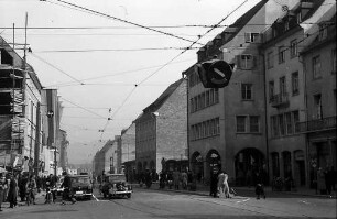 Freiburg i. Br.: Kaiserstraße am Bertoldsbrunnen