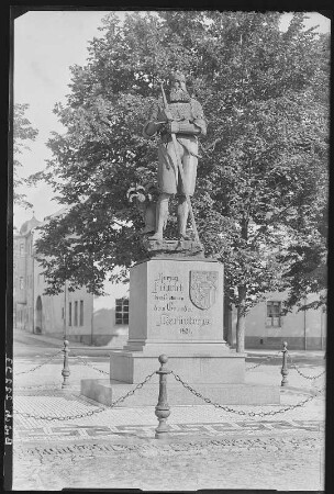 Marienberg. Heinrich der Fromme - Denkmal