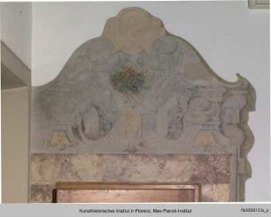 Landschaftsveduten und Architekturornament