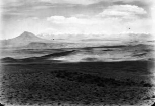 Der Cerro Sillajhuay : Blick auf die Kordillere des Cerro Sillajhuay mit dem Vorgipfel des Cerro Cariquima.