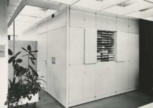 Holzäpfel Schrank- und Trennwandsystem "INwand" von Herbert Hirche