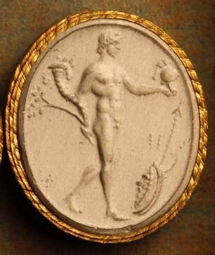 Der schreitende Mars Parcifer mit Olivenzweig, Helm und Füllhorn (Daktyliothek, Das Alterthum nach Lippert und Visconti)
