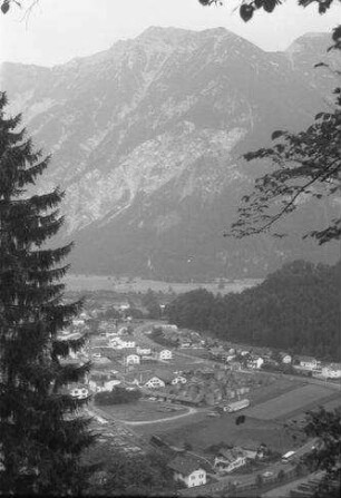 Oberau: Blick von der Ettaler Straße auf Oberau