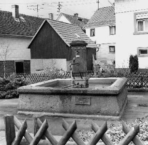 Dorfbrunnen; Michelstadt, Römerstraße