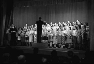 Bukarest: Aro Lichtspielhaus: Rumänischer Chor