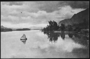 Oregon. Evening on the Columbia River near The Dalles