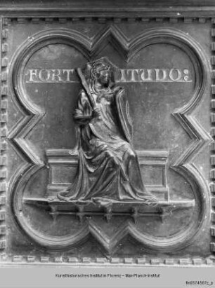 Türreliefs : Die Tugenden : Fortitudo