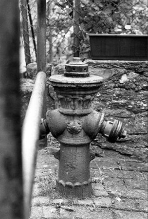 Hydrant; Braunfels, Unterer Burgweg (bei Nr. 9)