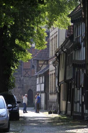 Quedlinburg - Kaiserstraße : Fachwerkhäuser in der Kaiserstraße, aufgenommen in Quedlinburg am 26. April 2014. Foto Uwe Gerig
