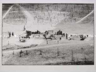Serie aus der Dokumentation "Berlin-Marzahn III, 1981-1990" - Innenhof der Lea-Grundig-Str.