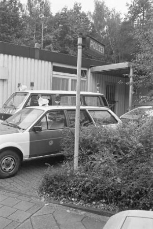 Polizeirevier Karlsruhe-Waldstadt in der Stettiner Straße 41