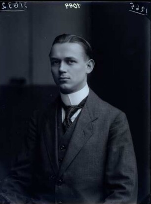 Herr Eichler