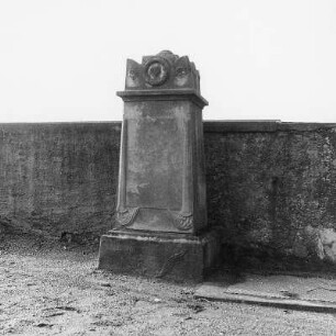Friedhof (Friedhofsanlage); Babenhausen, Die Schießäcker beim Kirchhof (Am Trieb)